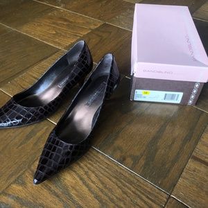 Bandolino Dk Brown Patent Embossed Crocodile Heels